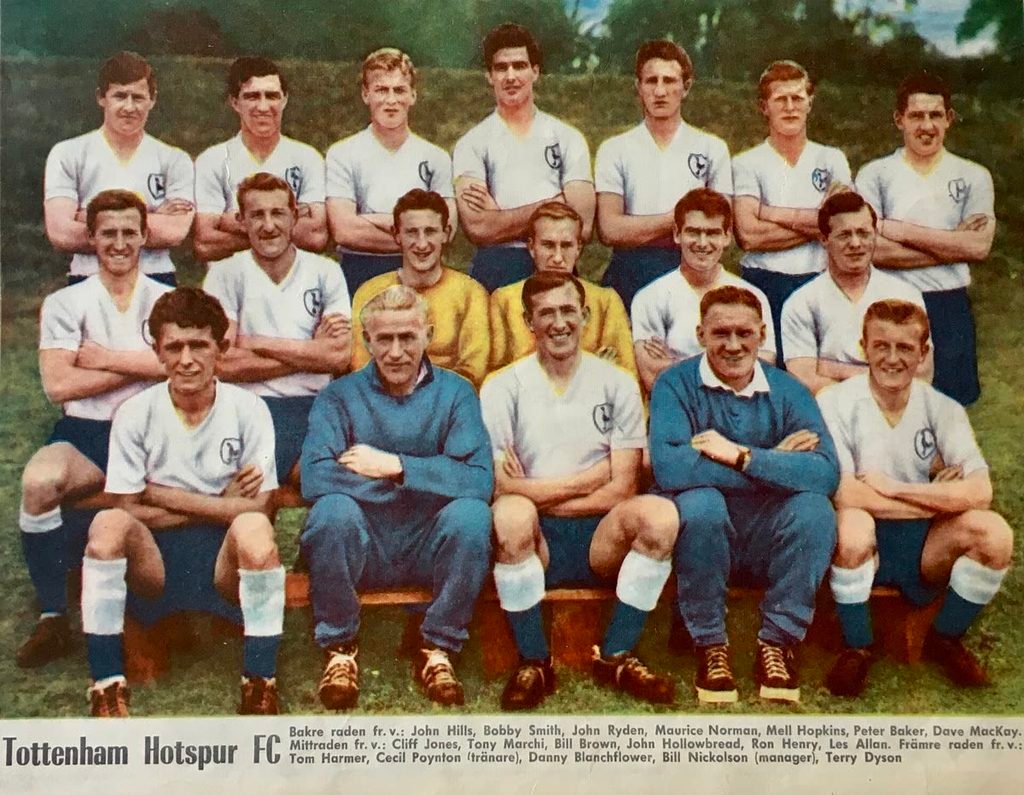 Team photo of Tottenham Hotspur in 1960 in white shirts, with manager Bill Nicholson.